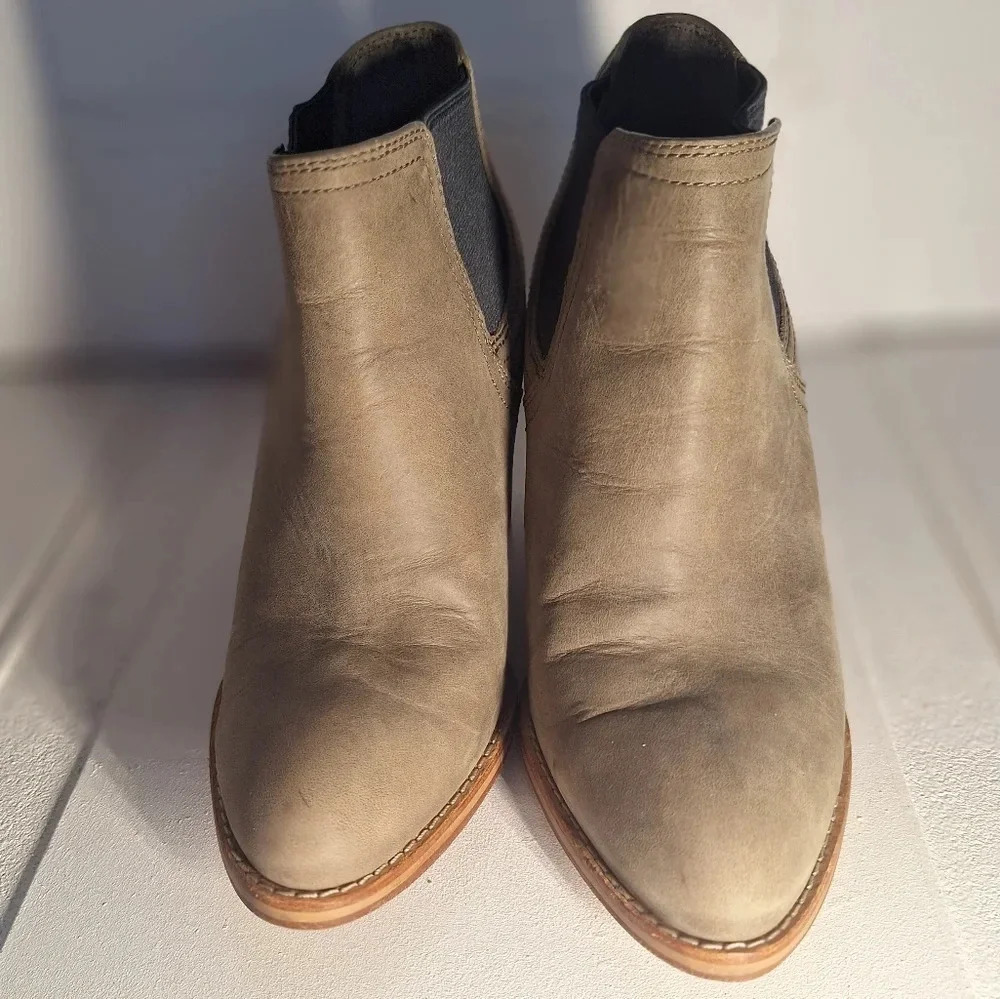 Cole Haan Womens Ankle Boot Bootie Brown Tanned Nubuck Wedge Heel Size 6 - Picture 10 of 15